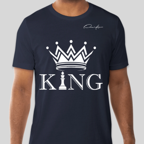 king crown chess piece t-shirt navy blue