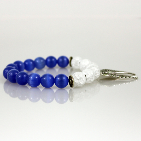 sky blue cats eye bead bracelet