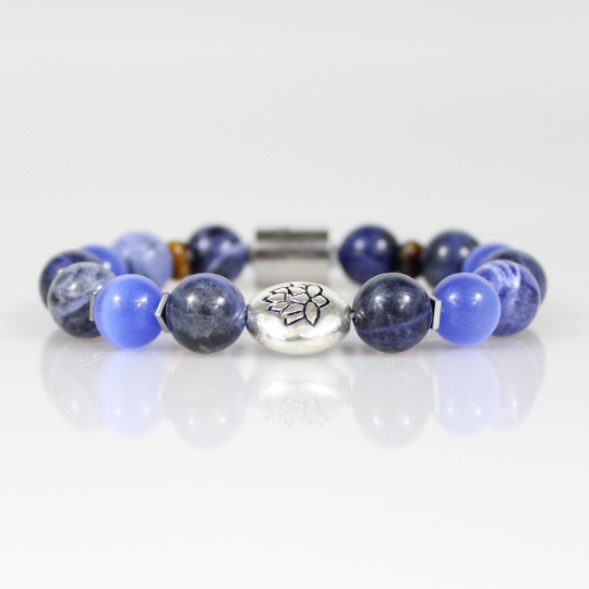 lotus flower blue sodalite bead bracelet