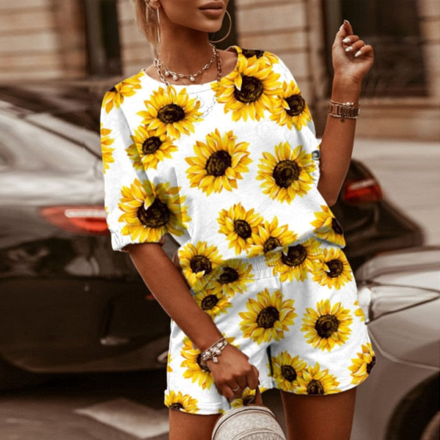 women sunflower short set