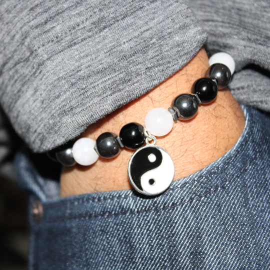 tao yin yang charm hematite bead bracelet
